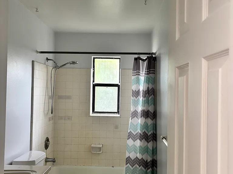 SE Pine Cir — Photo 12