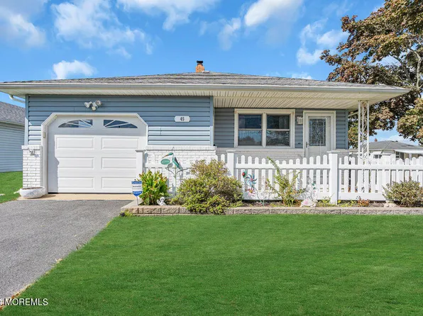 45 Port Royal Drive, Toms River, NJ 08757