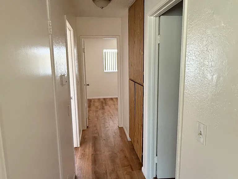 1341 Barstow Rd #D — Photo 6