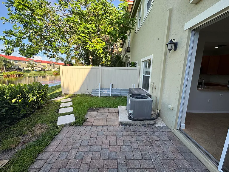 162 Lake Monterey Cir — Photo 33