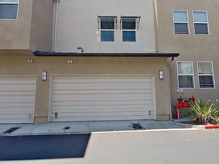 32 Meridian Dr — Photo 24
