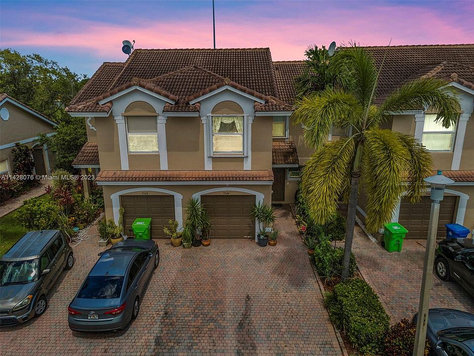 1st image of 5544 NW 90th Ter