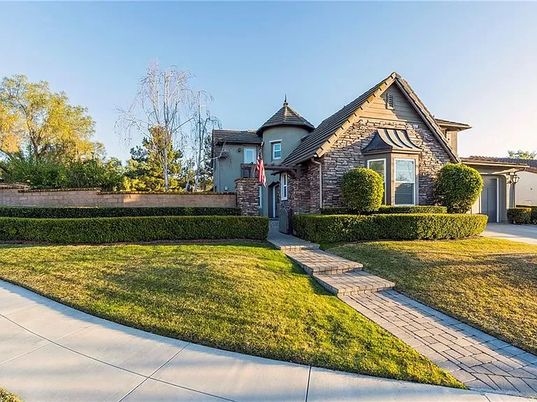 6 Shepherd Ct — Photo 3