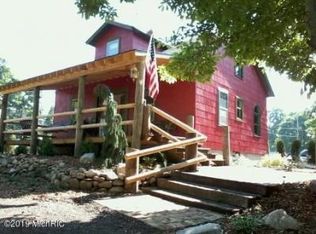 202 Irving St, Cassopolis, MI 49031