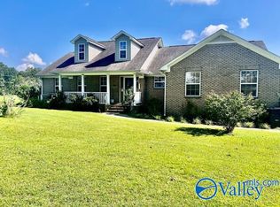 74 Bruce Dr, Somerville, AL 35670