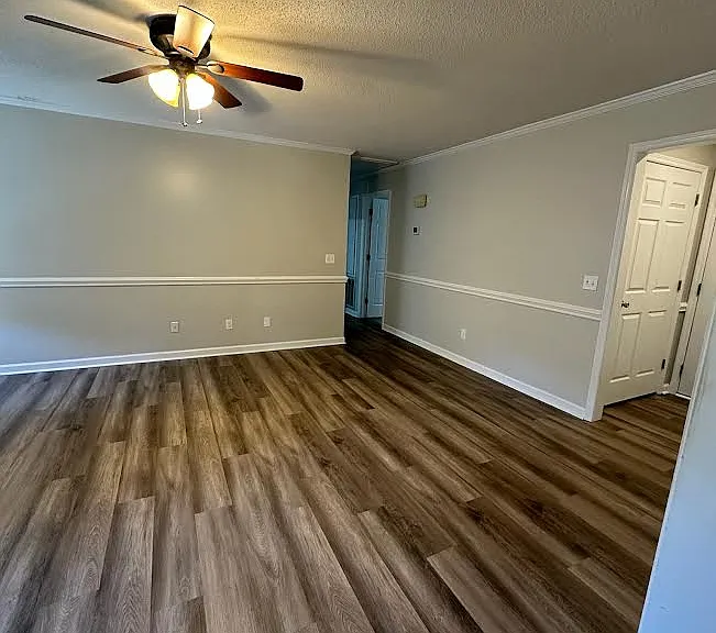 50 Monica Dr — Photo 11