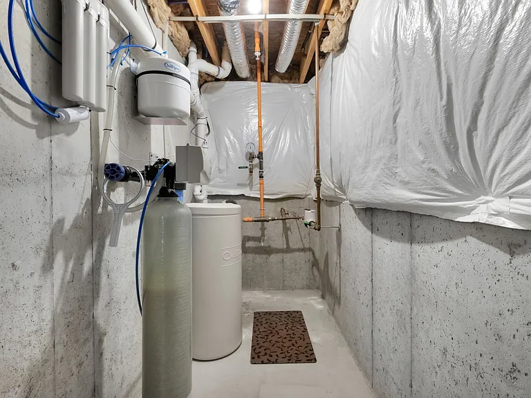 245 Snapdragon Way — Photo 42