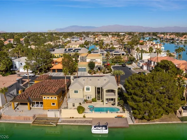 3137 Beach View Ct, Las Vegas, NV 89117