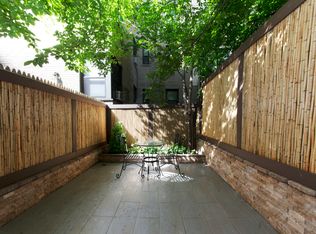 321 W 89th St APT 1, New York, NY 10024