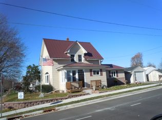 604 N East Ave, Viroqua, WI 54665