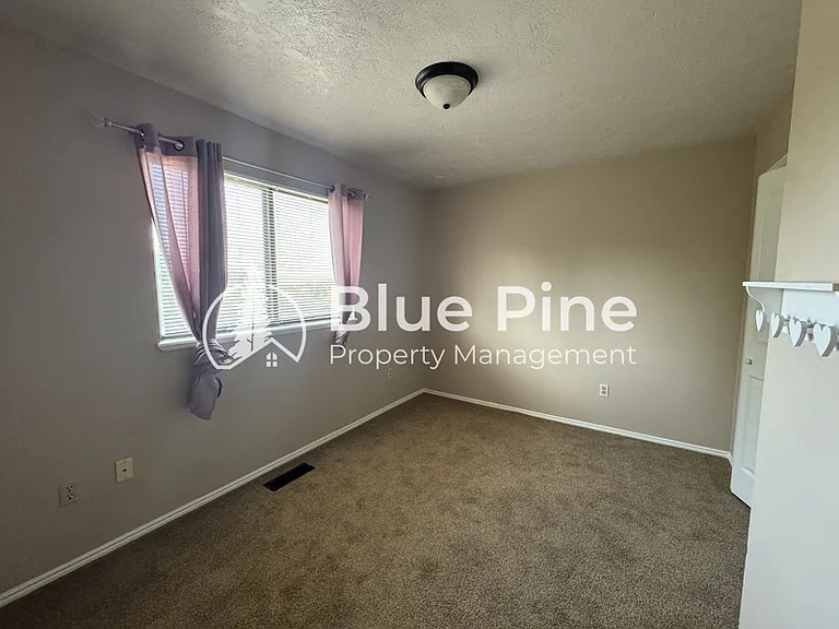 2298 Horizon Dr — Photo 6