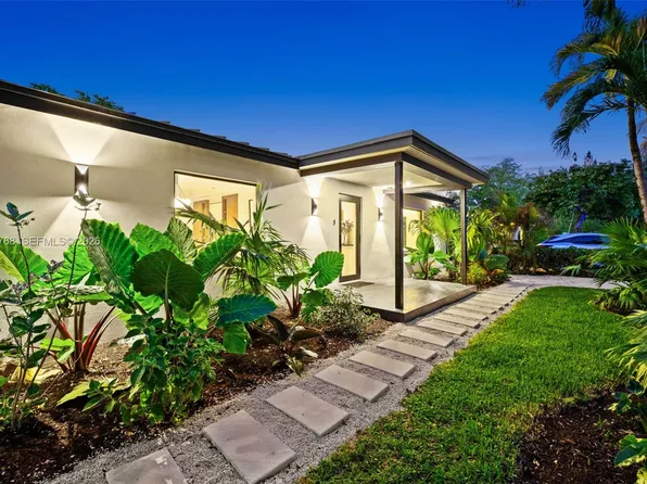 871 NE 128th St, North Miami, FL 33161