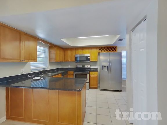 5th image of 5311 Starhill Pl