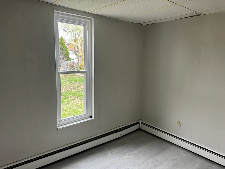 51 Walnut Street Apt 2 — Photo 9