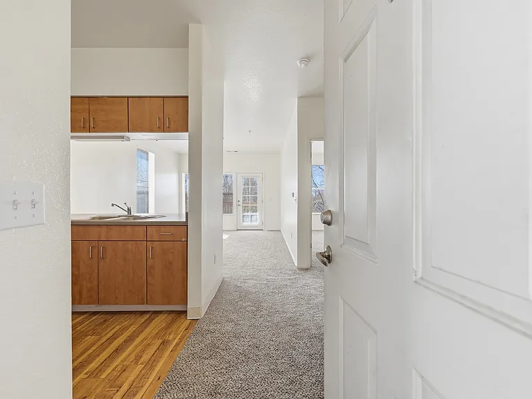 Pinecrest Apartments — Photo 17