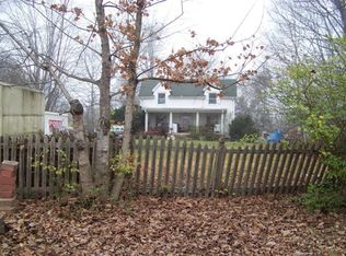 5521 Colonial Cir, Knoxville, TN 37918