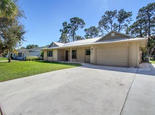 7807 Pensacola Rd, Fort Pierce, FL 34951