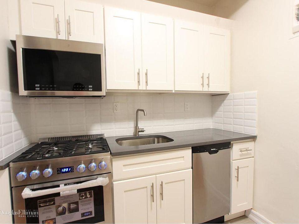 1st image of 10824 71st Ave APT 1D