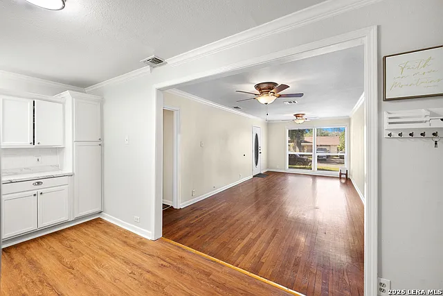 611 Kashmuir Pl — Photo 11