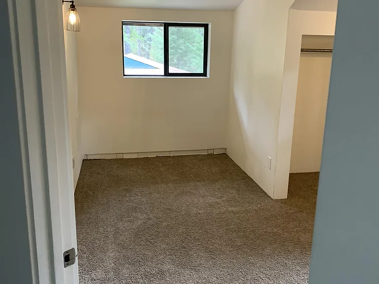 217 Lake Blaine Dr #G — Photo 11