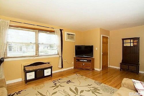 3rd image of 26810 82nd Ave
