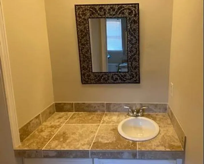 7640 Dentcrest Dr — Photo 11