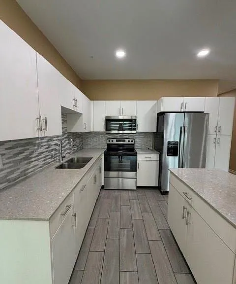700 S Monmack Rd #A — Photo 2