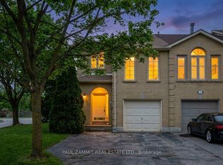 1 Wetherby Cir, Markham, ON L3T7R8