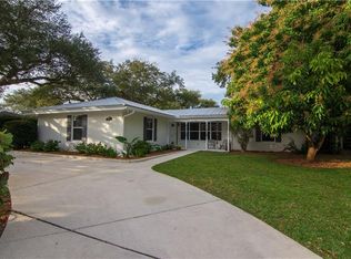 515 Iris Ln, Vero Beach, FL 32963