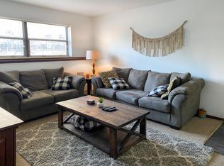 1207 Kearney St, Manhattan, KS 66502