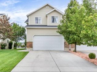 1392 W Parkside Dr, Provo, UT 84601