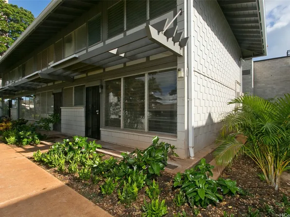 4212 Keanu St APT 1, Honolulu, HI 96816