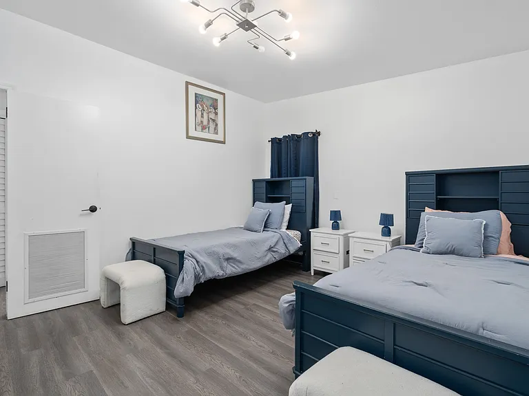 228 Sunset Dr — Photo 18
