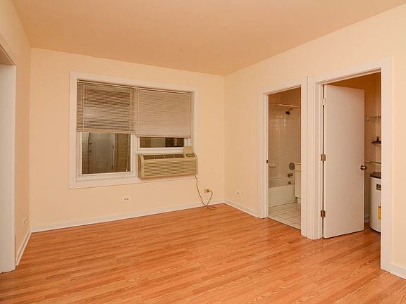 4th image of 1850 N Humboldt Blvd #D302