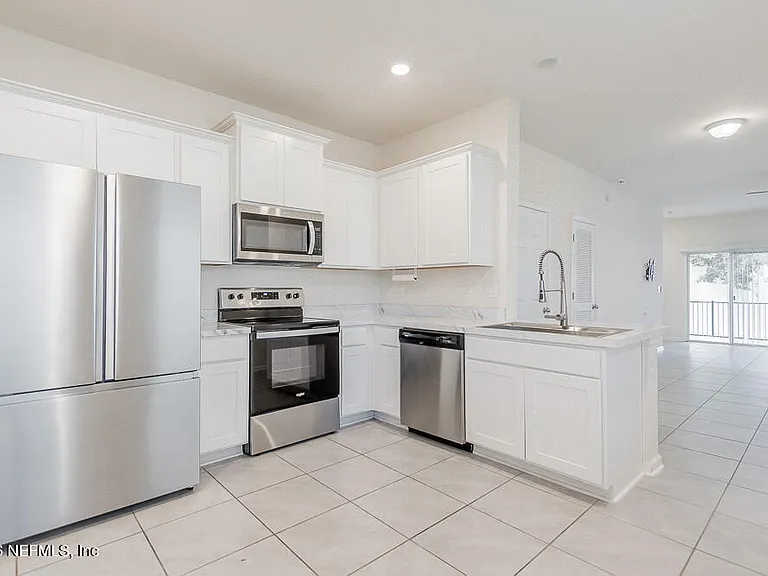 845 Observatory Pkwy — Photo 5