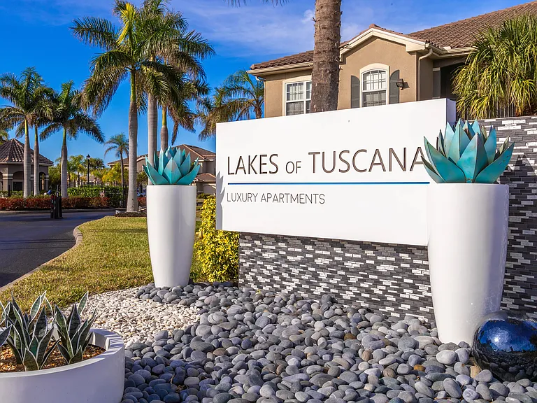 A warm welcome to your new homeLakes of Tuscana offers upscale amenities and scenic views.