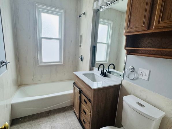 16 Monroe St Floor 1