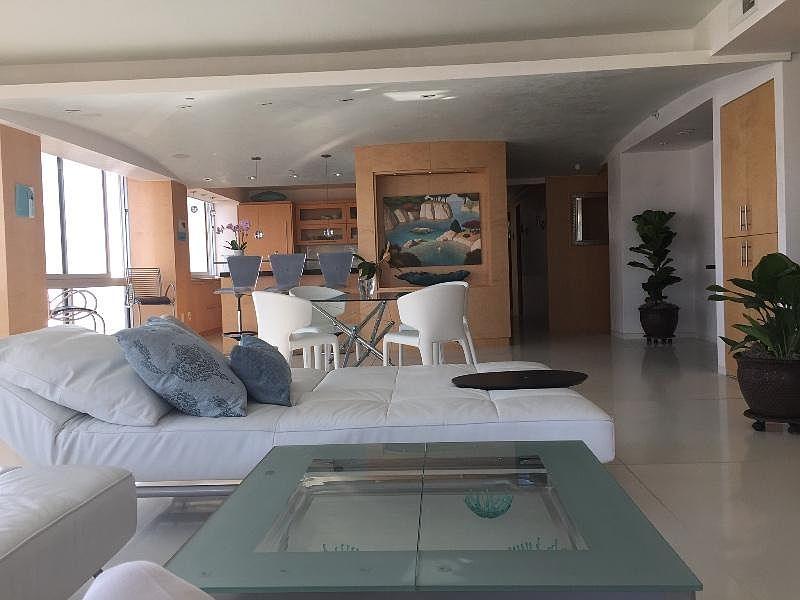 1st image of 1710 Avenida Del Mundo #1403