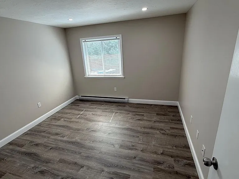 310 Thompson Road LLC — Photo 32