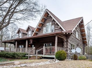 3646 W Riley Thompson Rd, Whitehall, MI 49461