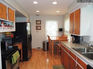 7254 Parma Park Blvd, Parma, OH 44130