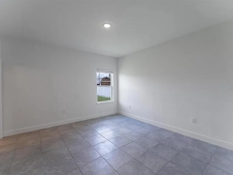 550 Marion Oaks Blvd — Photo 12