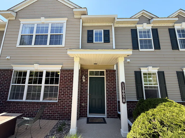11007 Oak Grove Cir #B — Photo 25