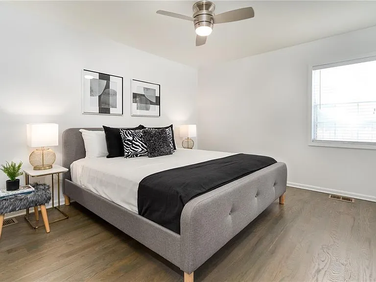 799 Verner St NW #B — Photo 16