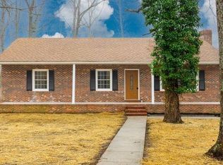 41 Patrick Henry Ln, Meherrin, VA 23954