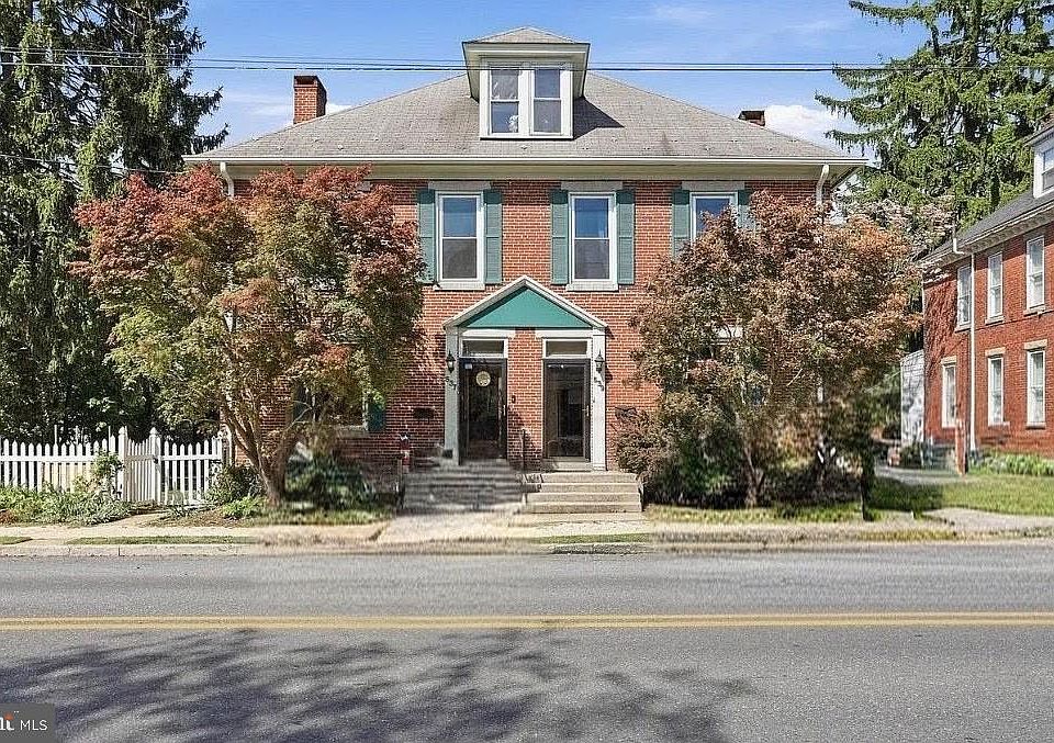 1st image of 537 E King St #539-E