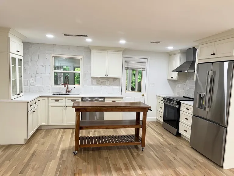 51 Birchwood Rd — Photo 4
