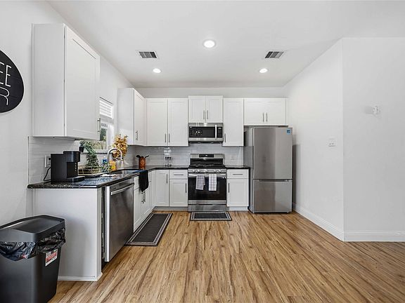 5th image of 3515 Shelby Cir #A/b