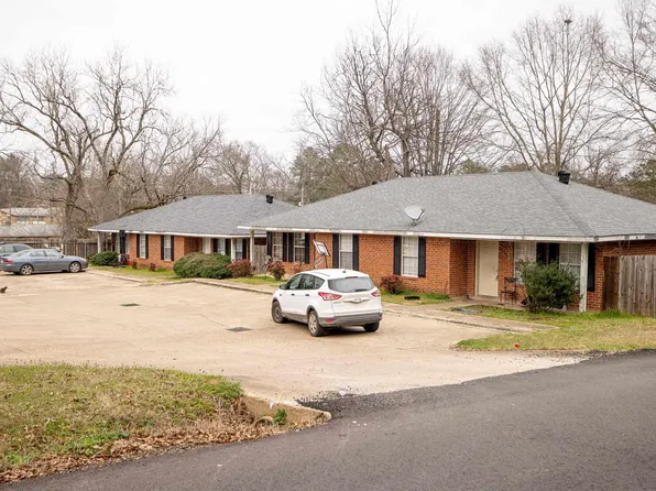 909 Gill St, Ruston, LA 71270