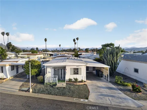 760 Santa Clara Cir, Hemet, CA 92543